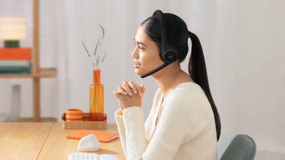 logitech